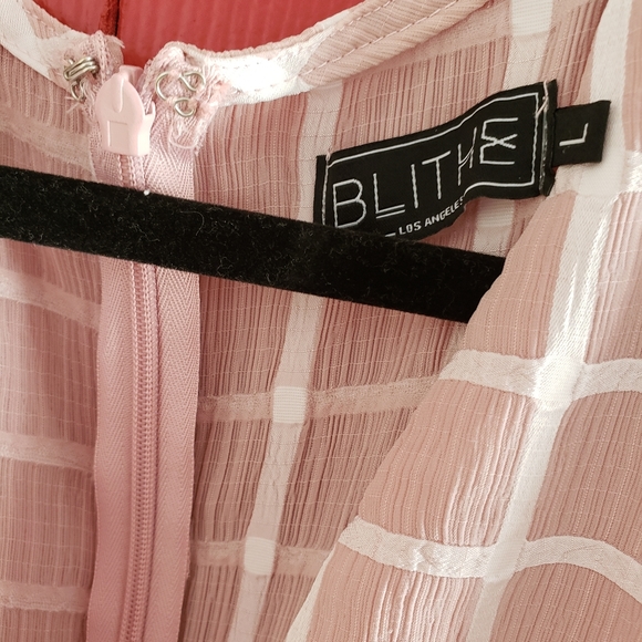 Rompers - Picture 5 of 6